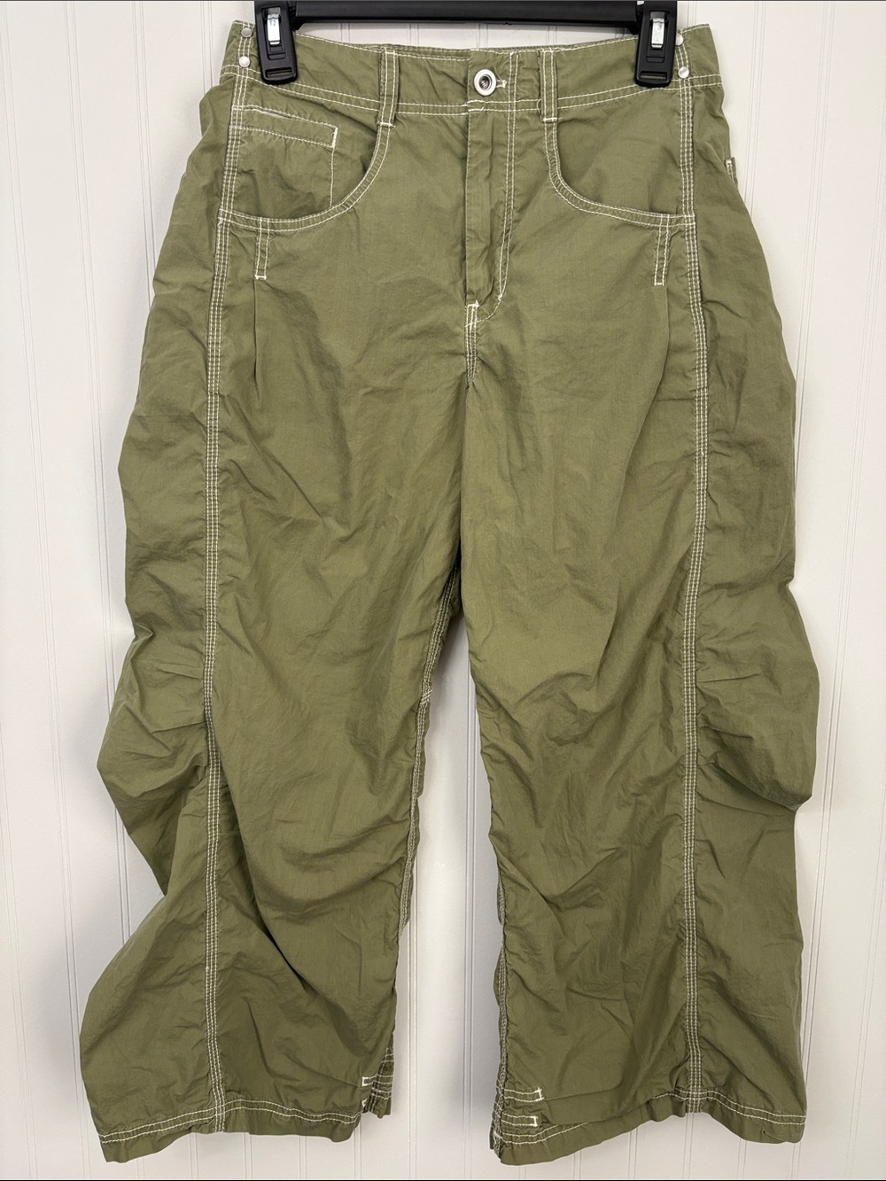 Pilcro Anthropologie Utility Capri Cropped Pant Women Size 26 Green